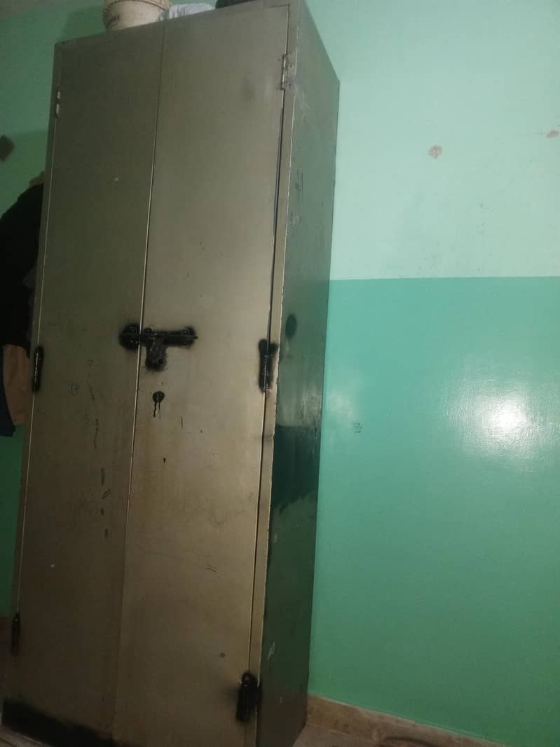 iron Closet 1