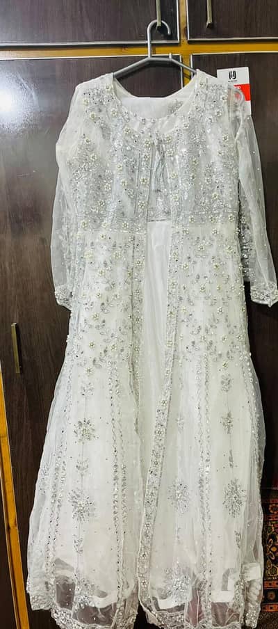 Embroidery work mirror