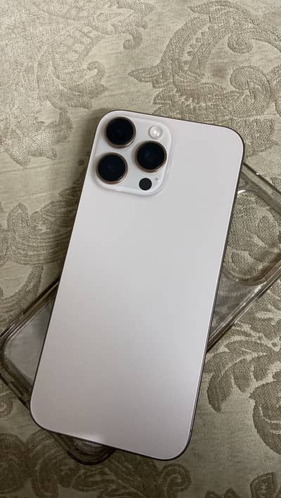 Apple iPhone 16 Pro Max