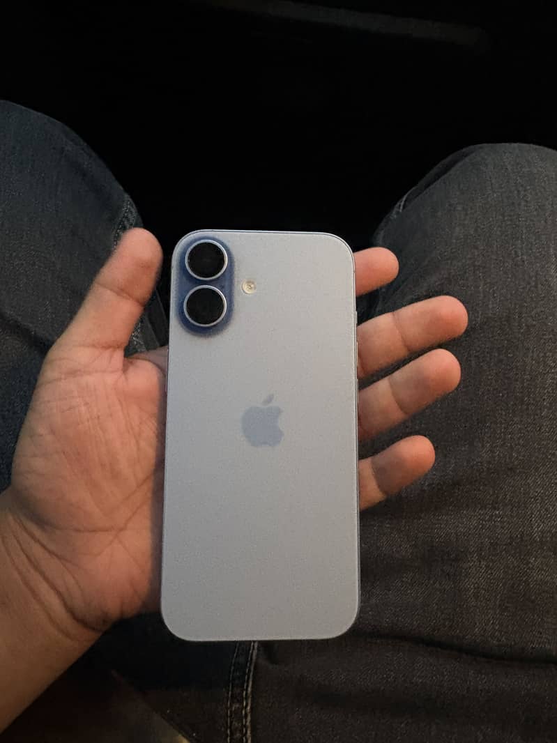 Apple iPhone 17 2