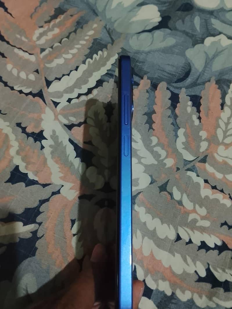 Xiaomi Redmi 15C 12