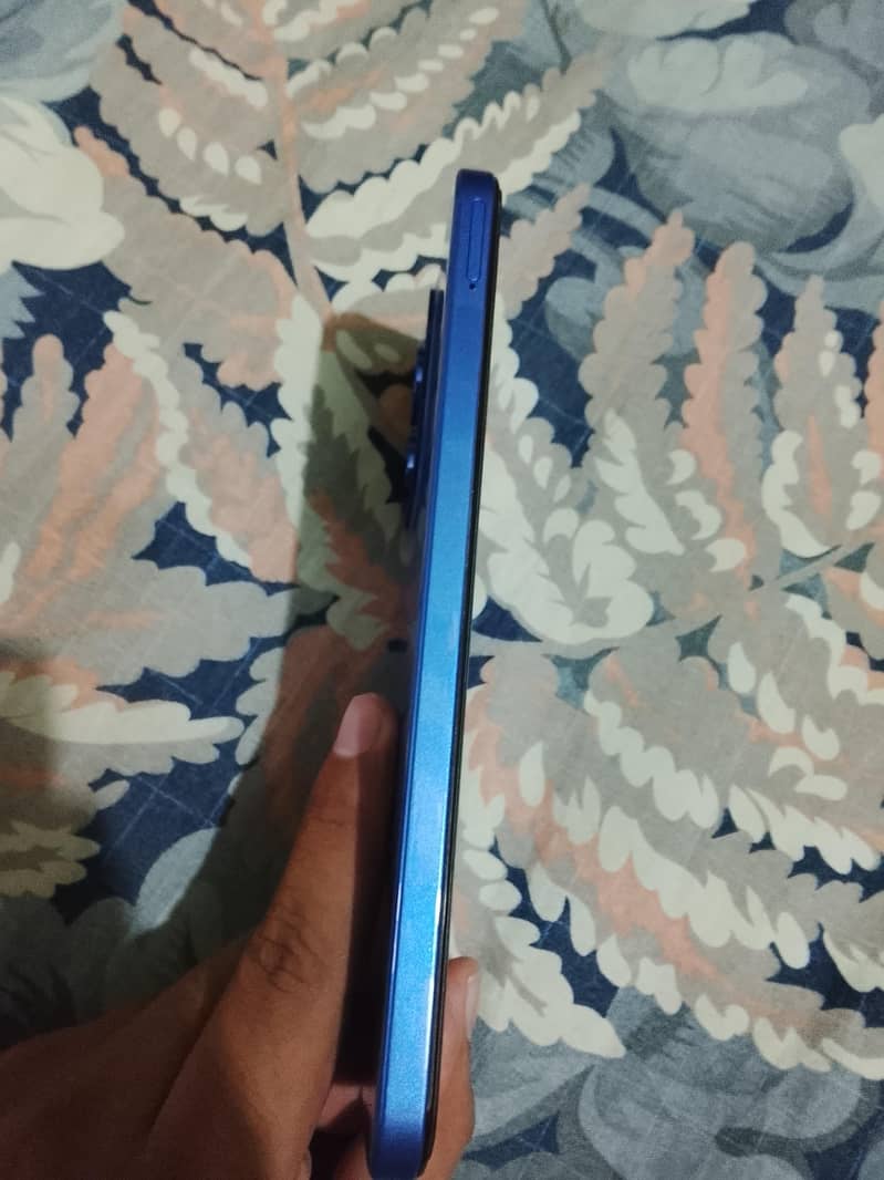 Xiaomi Redmi 15C 13