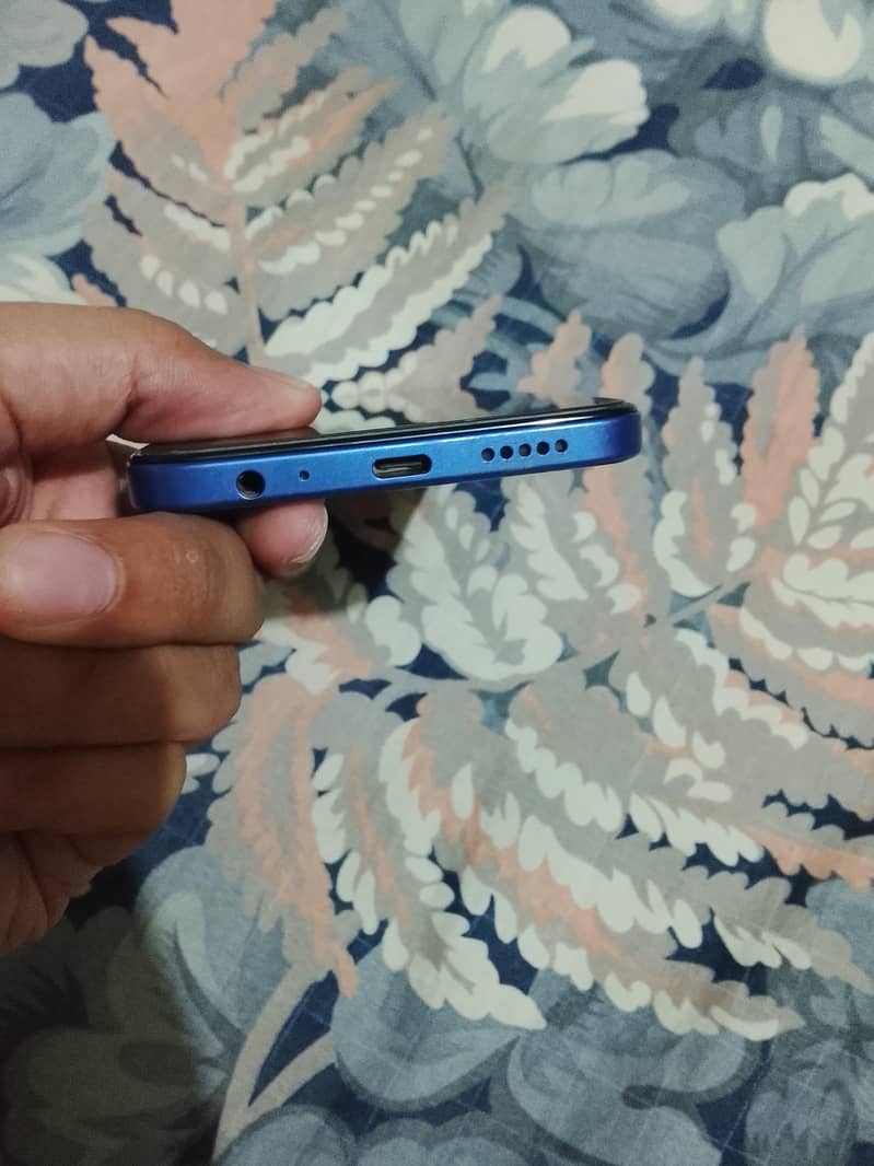Xiaomi Redmi 15C 14