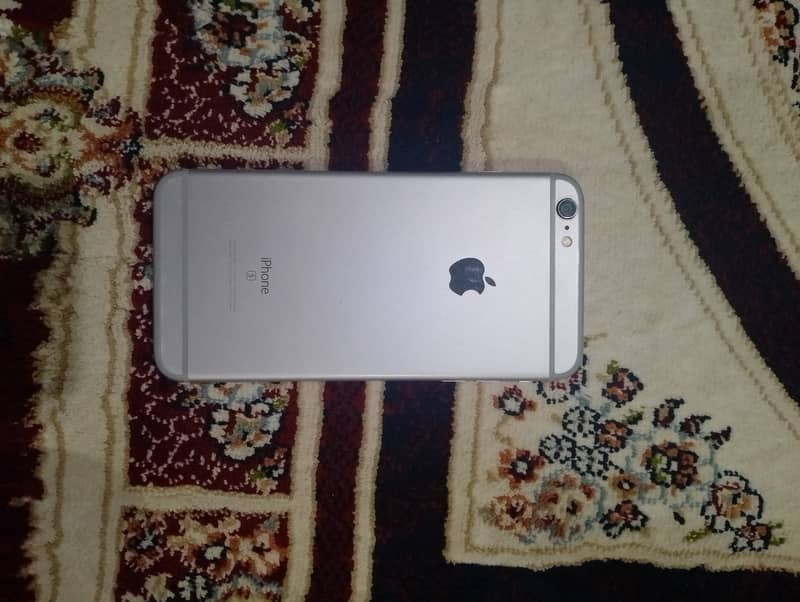Apple iPhone 6 0