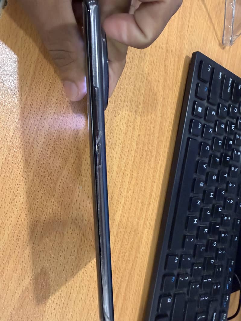 Tecno CAMON 30S 3