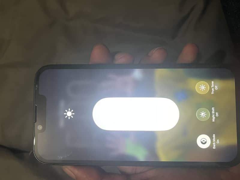 Apple iPhone 14 3