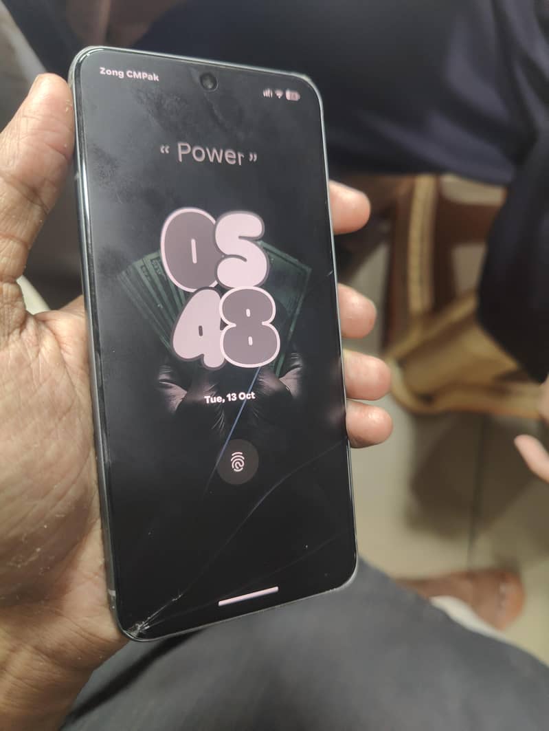 Google Pixel 8 2