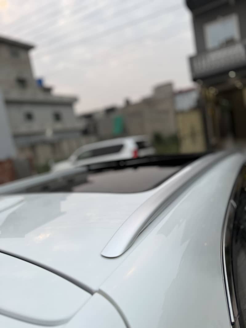 MG HS 2021 11