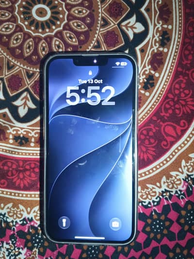 Apple iPhone 16e