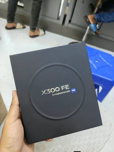 Vivo x300Fe 12 256GB PTA approve 03491991581