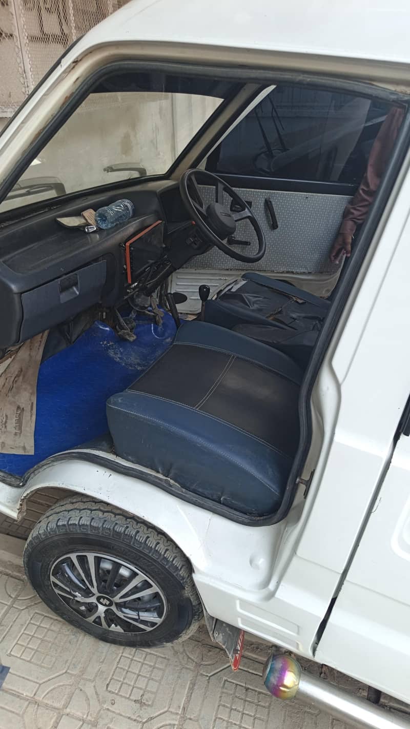 Suzuki Bolan 2017 1
