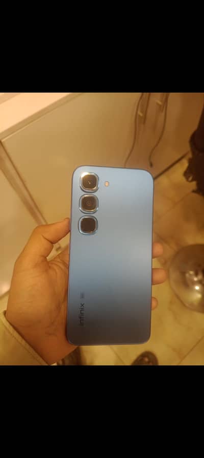 Infinix Hot 70 Pro 8gb 128gb