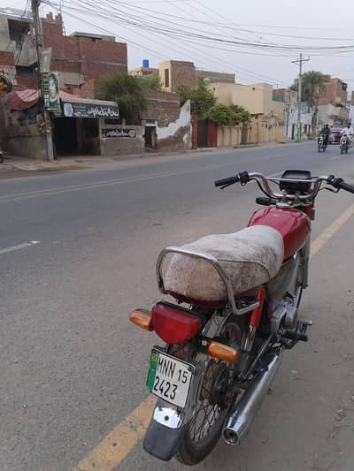 CD 70 bike ba