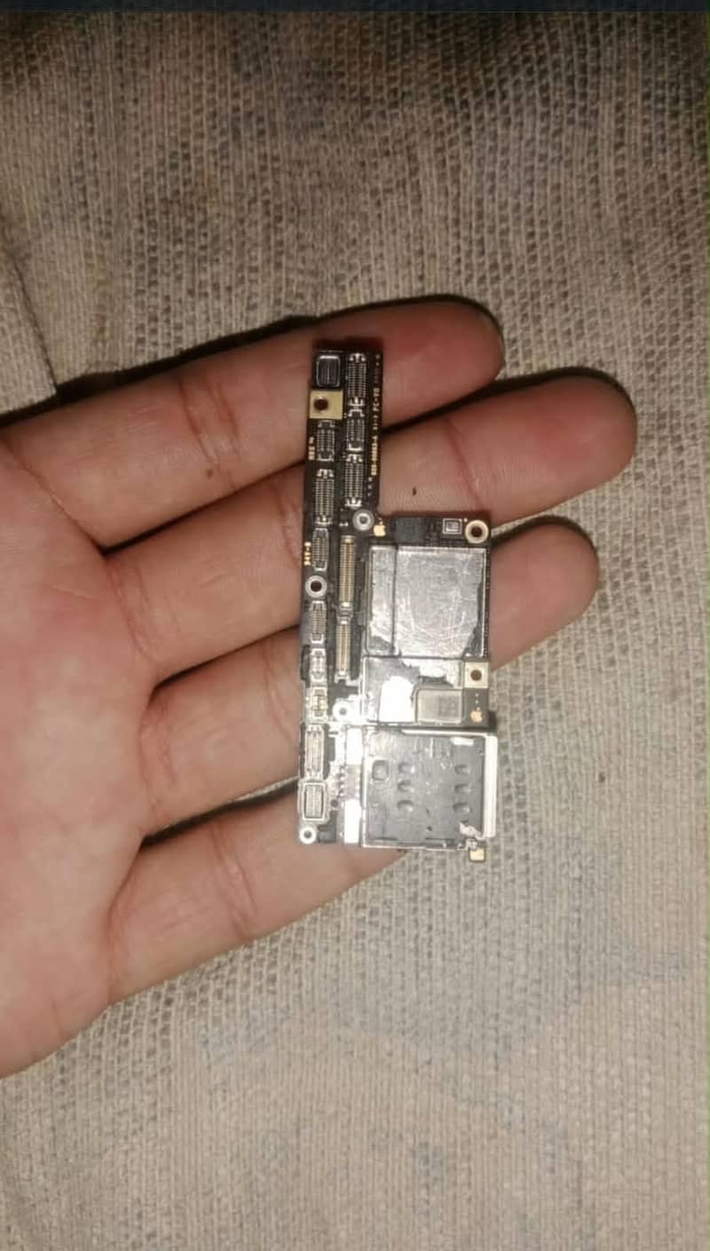 Apple iPhone X 0