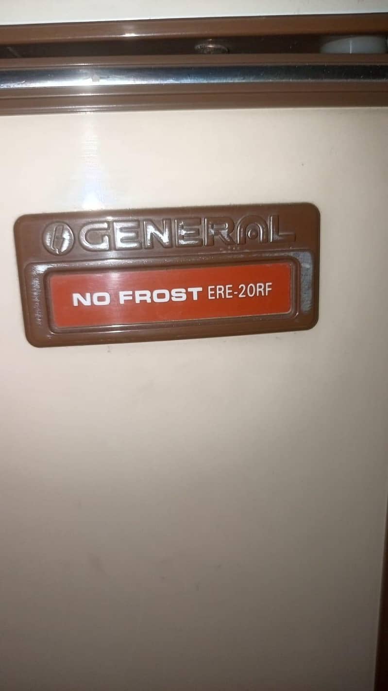 General Fridge 4