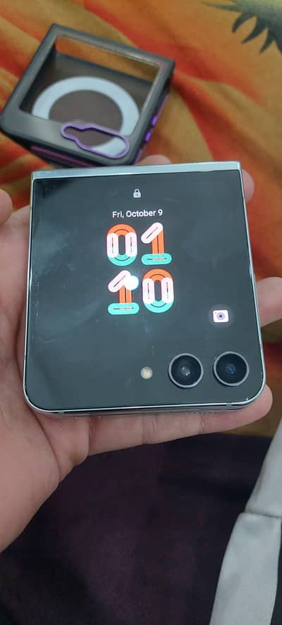 Samsung Mobile Z Flip 5
