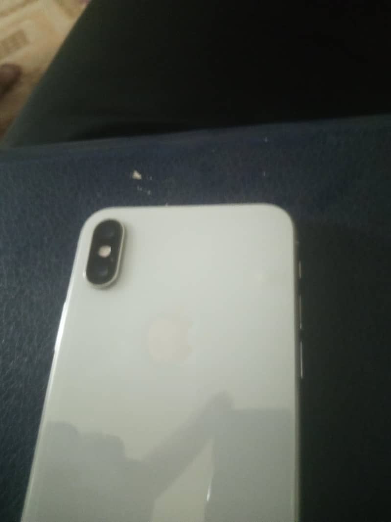 Apple iPhone X 1