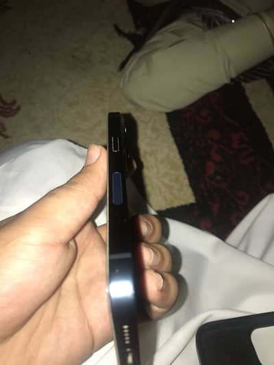 Apple iPhone 14