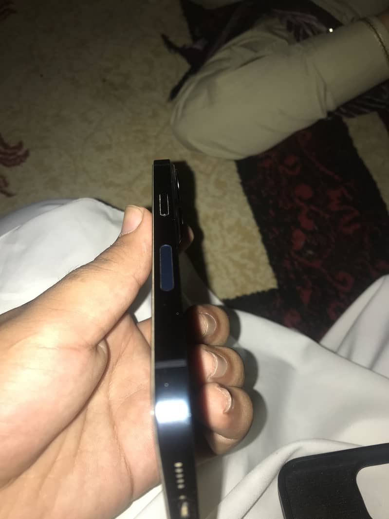 Apple iPhone 14 0