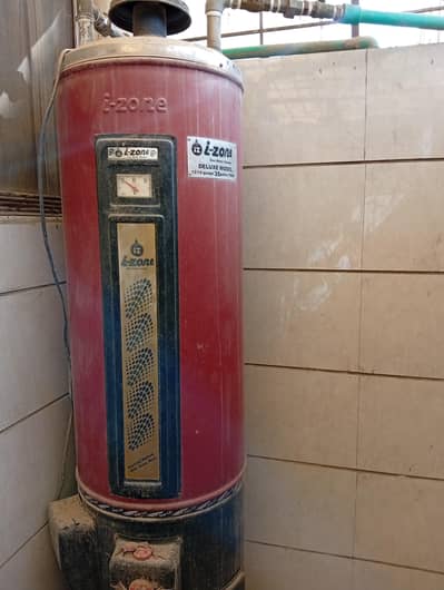 geyser for sale. full size. electric+gas. slightly used