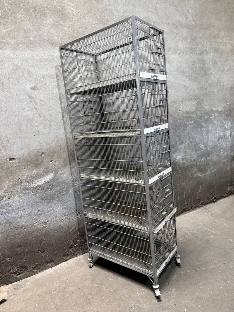 Cages 4