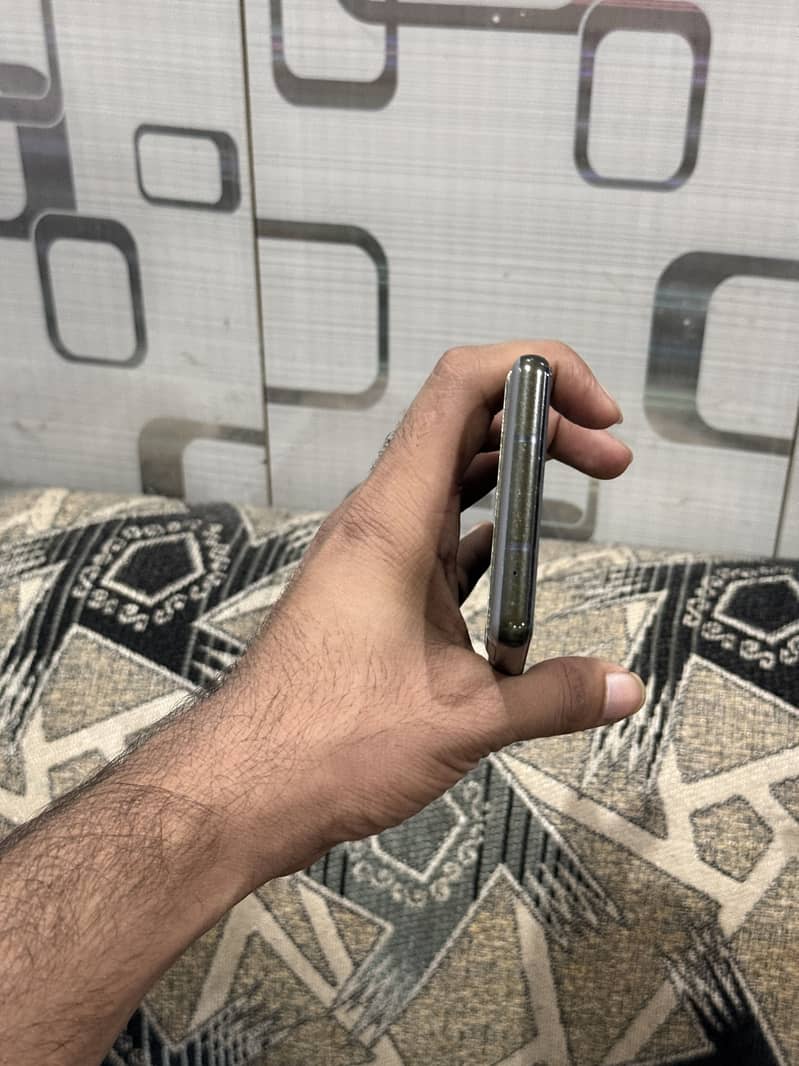 Google Pixel 6a 5