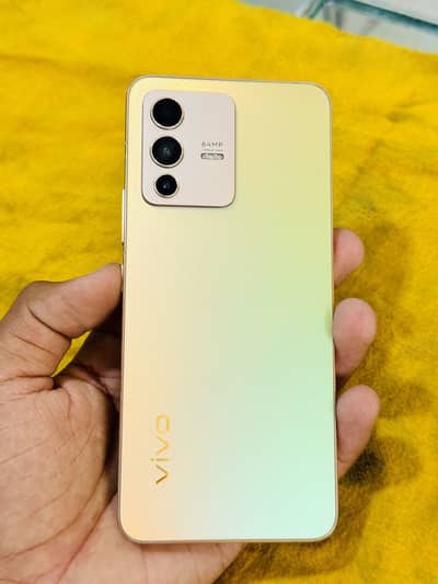 Vivo V23
