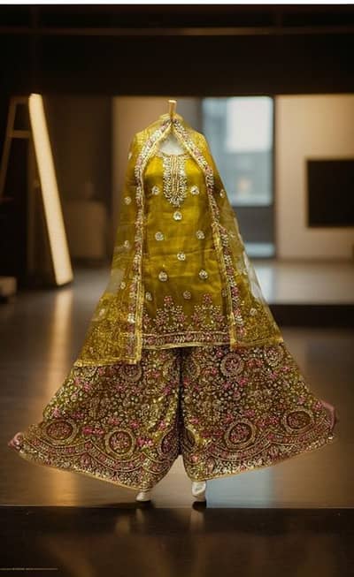 Elegent Formal & Wedding wear Dresses for sale