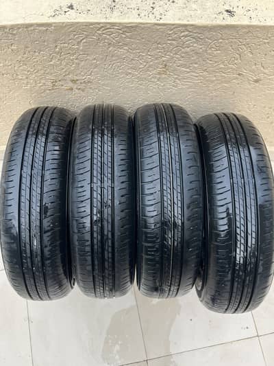 DUNLOP TYRE FOR SALE URGENT
