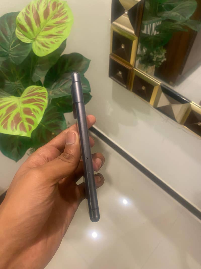 Google Pixel 7 3