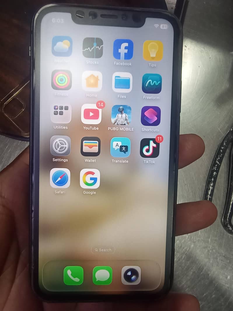 Apple iPhone 11 5