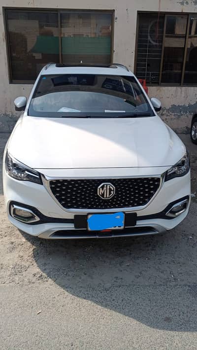 MG HS 2023