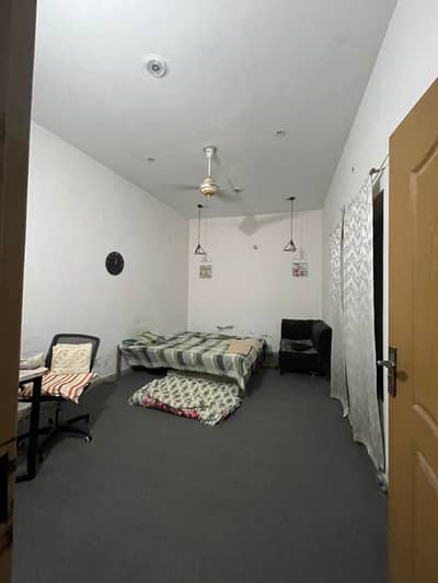 5 Marla 2.5-Storey House For Sale A-1 Homes Society All Facilities Available E. T. C