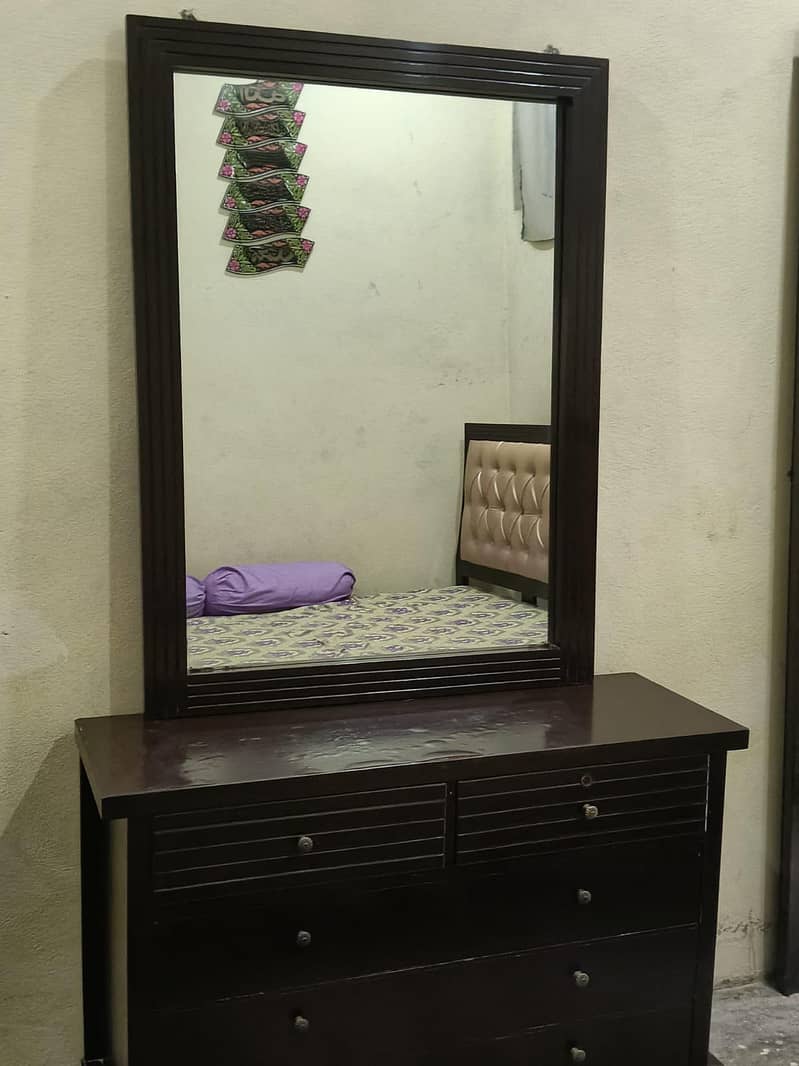 contact num 03435015822 8