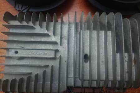 Bose 7 channel amplifier and  2 speakers