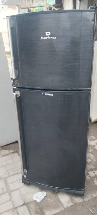 dawlance fridge model H zone for sale total original condition mein