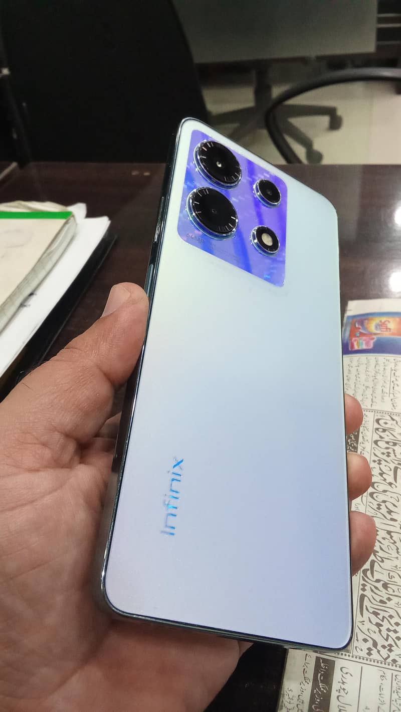 Infinix Note 30 4