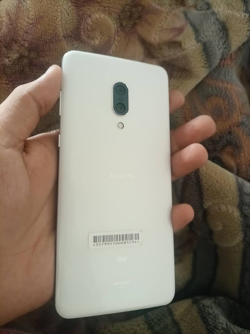 Aquos zero 2 0