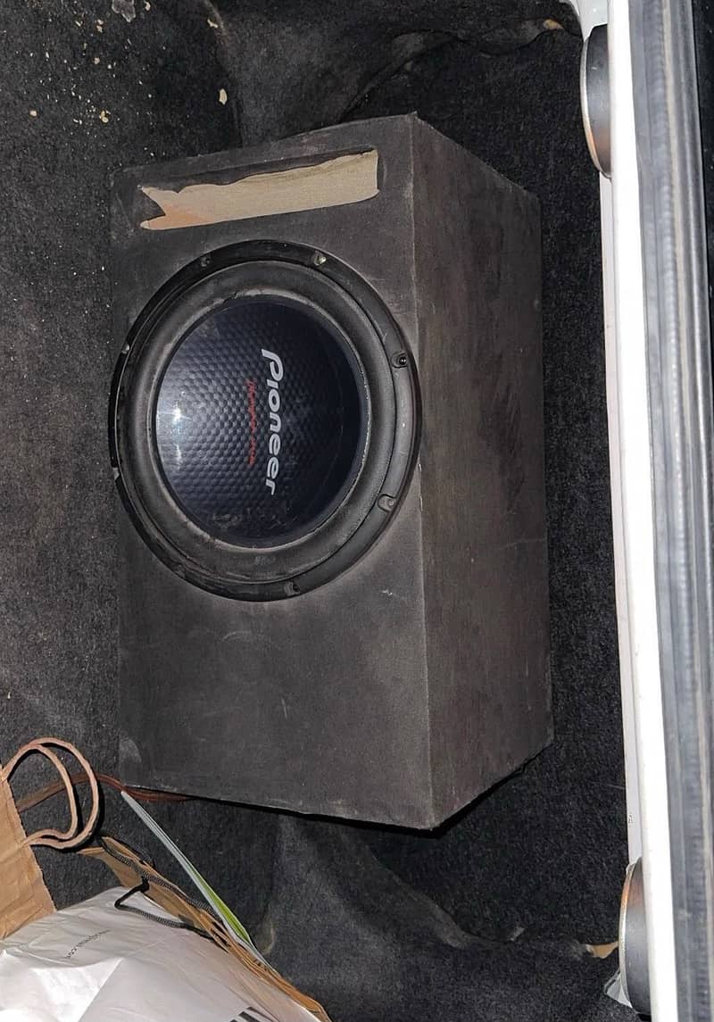 Basetube with amplifier 1