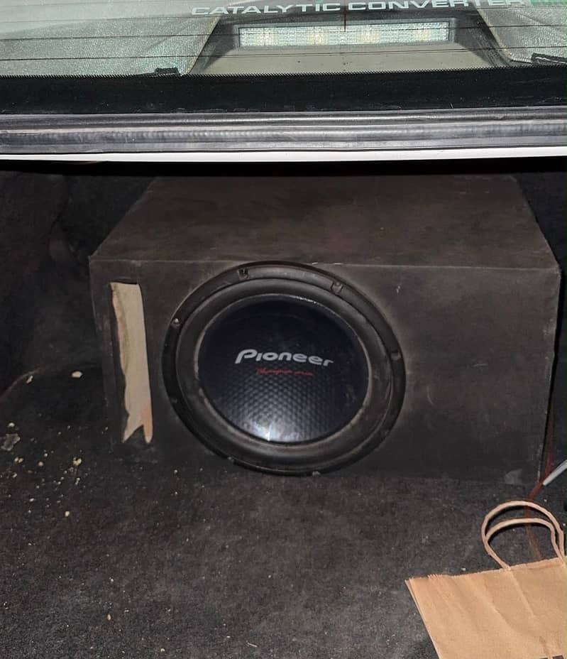 Basetube with amplifier 4