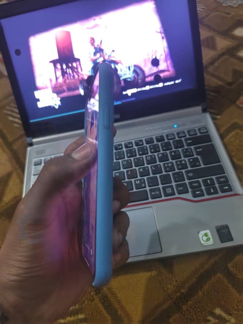 Apple iPhone XR 5