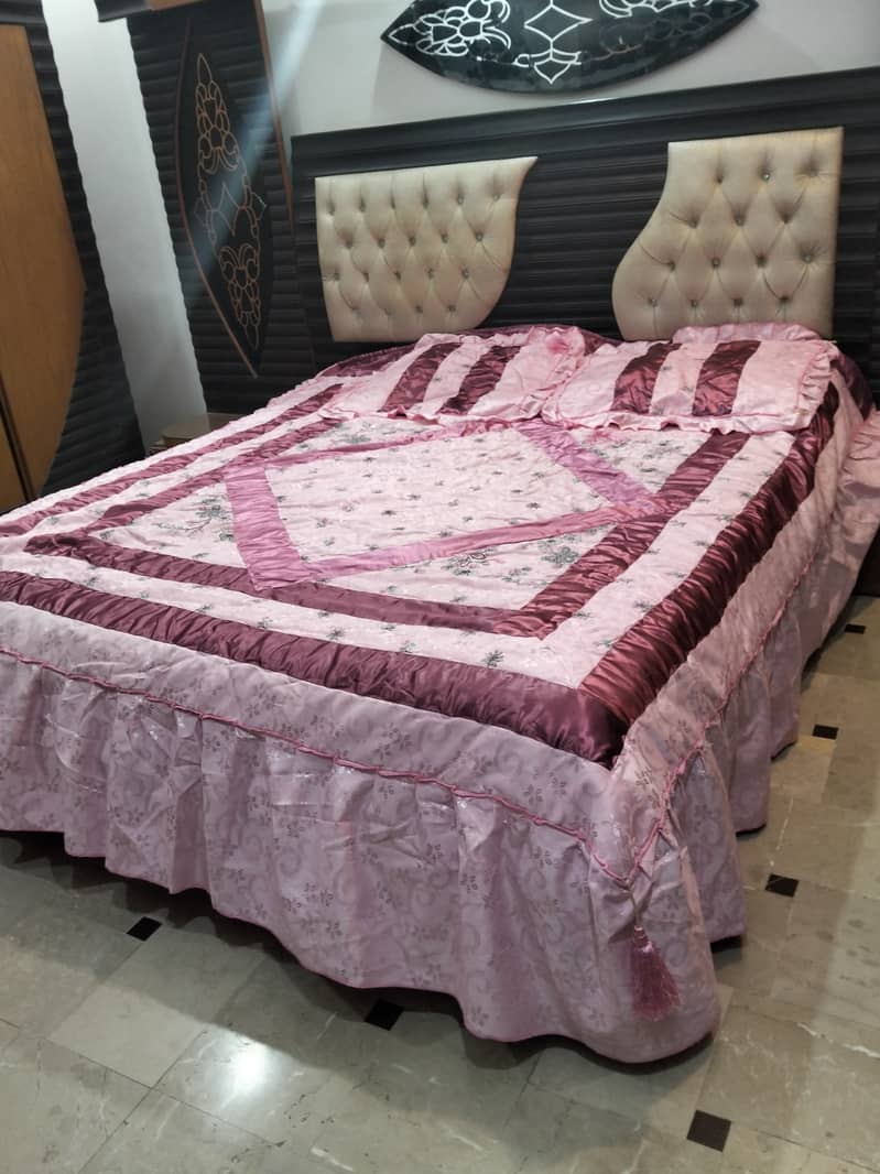 7piece bedsheet set(2 types) 9