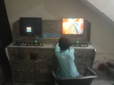 gaming shop good condition