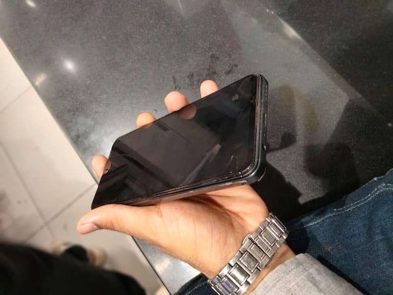 Realme C71 1