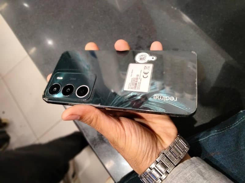 Realme C71 3