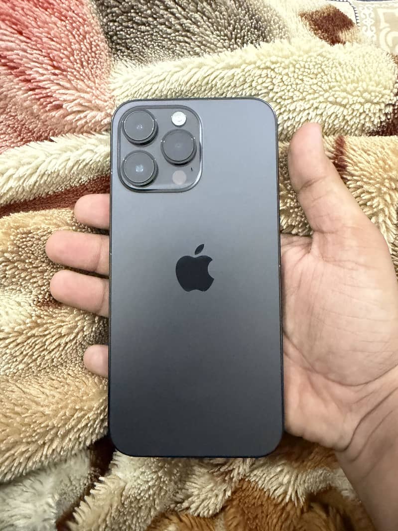 Apple iPhone 14 Pro Max 3
