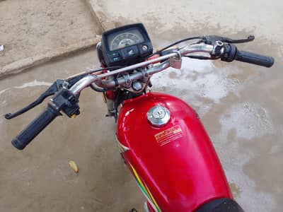 HONDA CD70 2023 MODEL