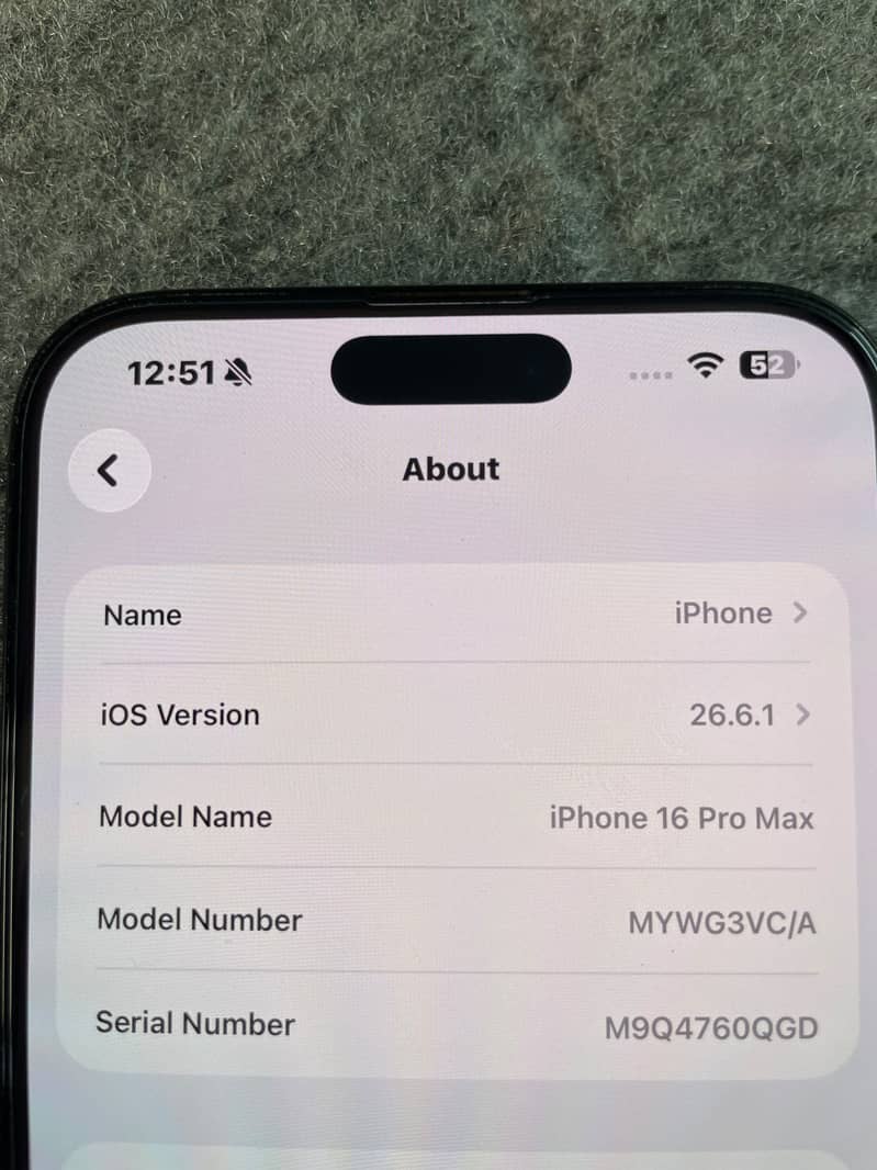 Apple iPhone 16 Pro Max JV 4