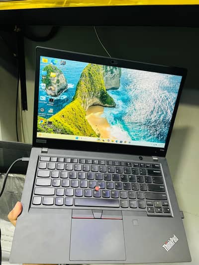Lenovo ThinkPad P14s Core i7 10th Gen | 16GB RAM | 2GB NVIDIA Graphics