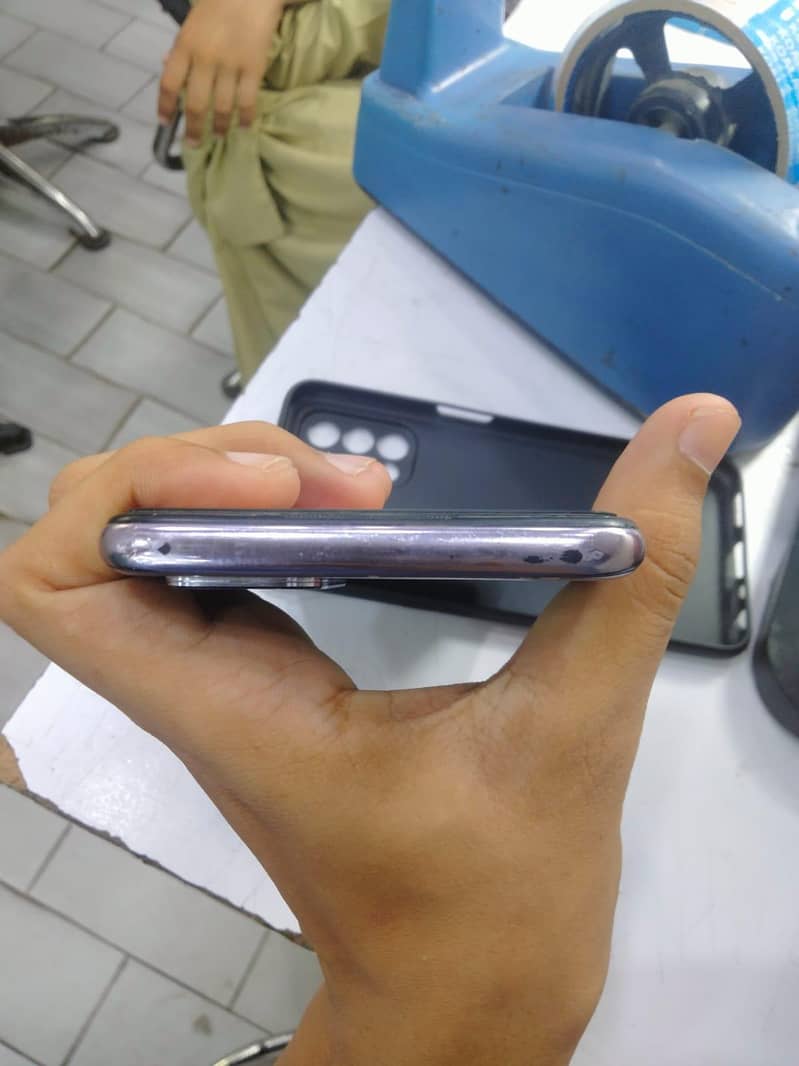 OPPO A74 5G 4